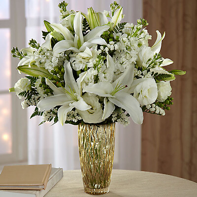 The Holiday Elegance&amp;trade; Bouquet for Kathy Ireland Home