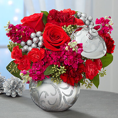 The Holiday Delights&amp;trade; Bouquet